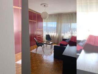 Nekretnine - Stanovi - 2-КОМНАТНАЯ КВАРТИРА, 39 м²