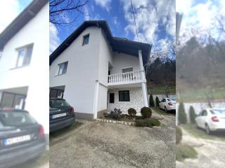 Недвижимость - Дома - ДОМ В СРЕМСКОЙ КАМЕНИЦЕ, 147м²