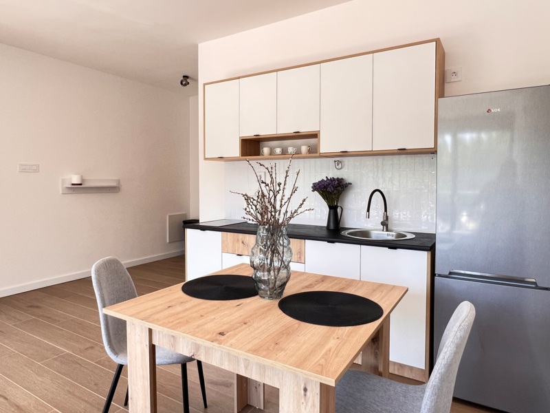 Nekretnine - Stanovi i apartmani - Studio