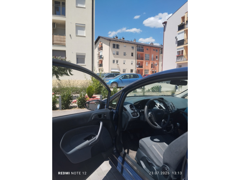 Транспорт - Легковые автомобили - Ford Fiesta 2009