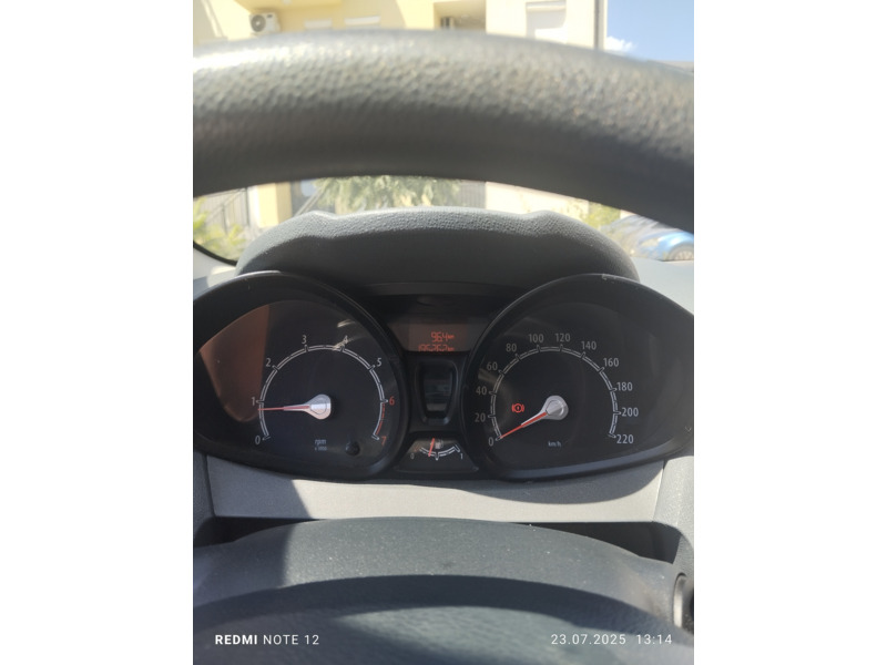 Транспорт - Легковые автомобили - Ford Fiesta 2009