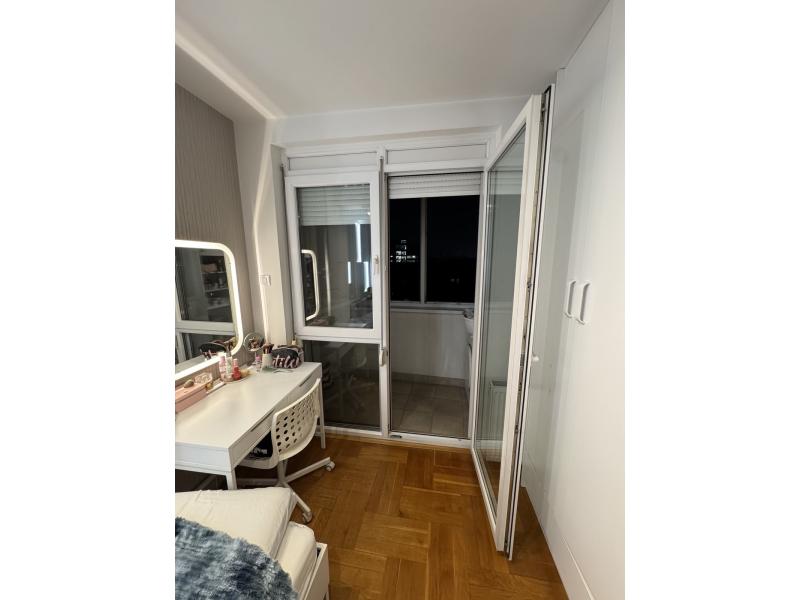 Недвижимость - Квартиры - 4-КОМНАТНАЯ КВАРТИРА, 100 м²