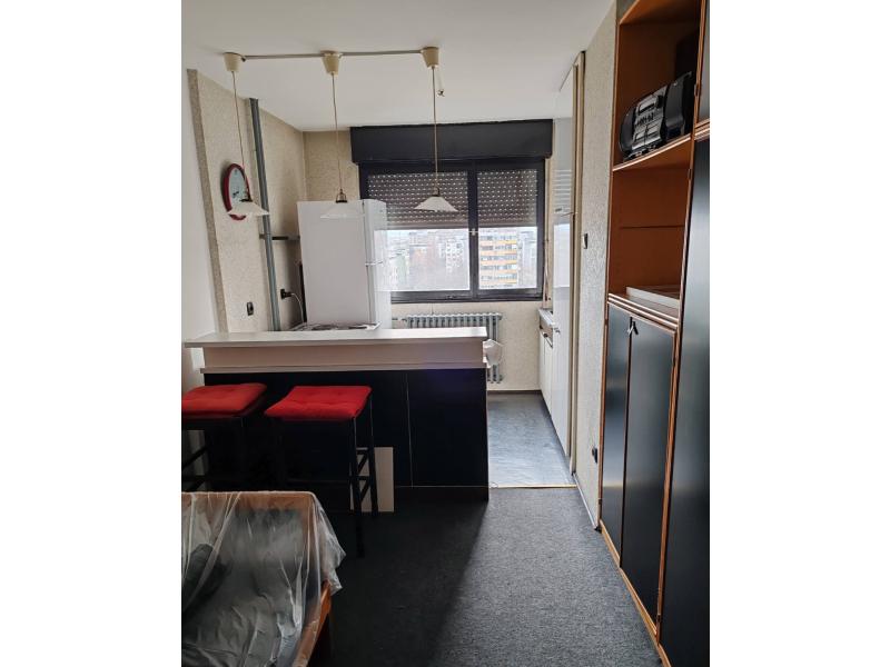 Некретнине - Станови - ДВОСОБАН СТАН, 39 м²