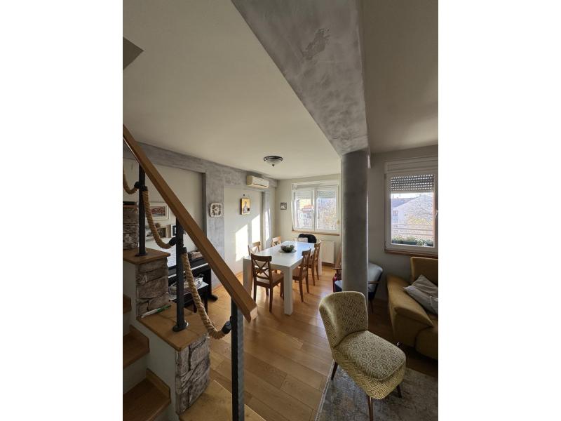 Недвижимость - Квартиры - 4-КОМНАТНАЯ КВАРТИРА, 100 м²