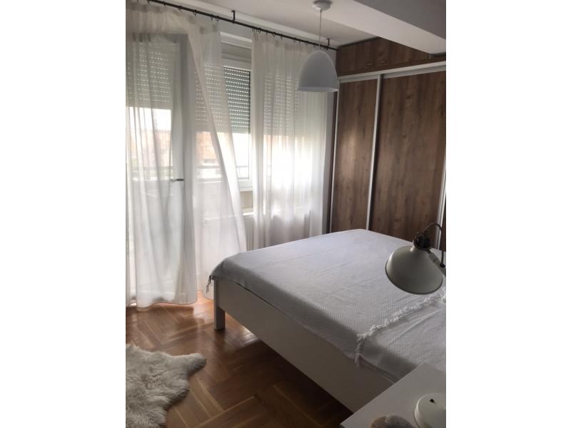 Недвижимость - Квартиры - 4-КОМНАТНАЯ КВАРТИРА, 100 м²