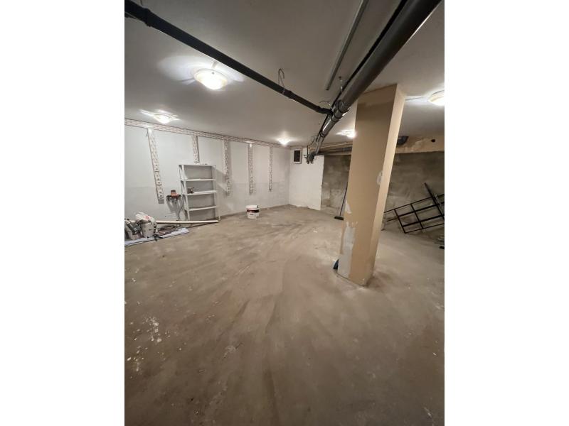 Некретнине - Куће - КУЋА У СРЕМСКОЈ КАМЕНИЦИ, 73м²