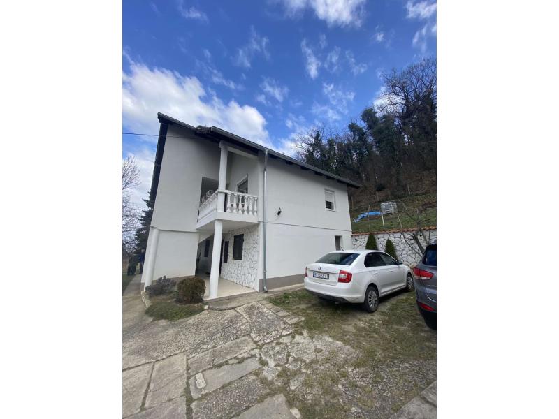 Недвижимость - Дома - ДОМ В СРЕМСКОЙ КАМЕНИЦЕ, 147м²