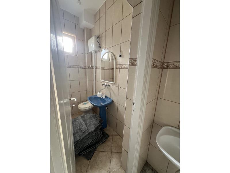 Некретнине - Куће - КУЋА У СРЕМСКОЈ КАМЕНИЦИ, 73м²