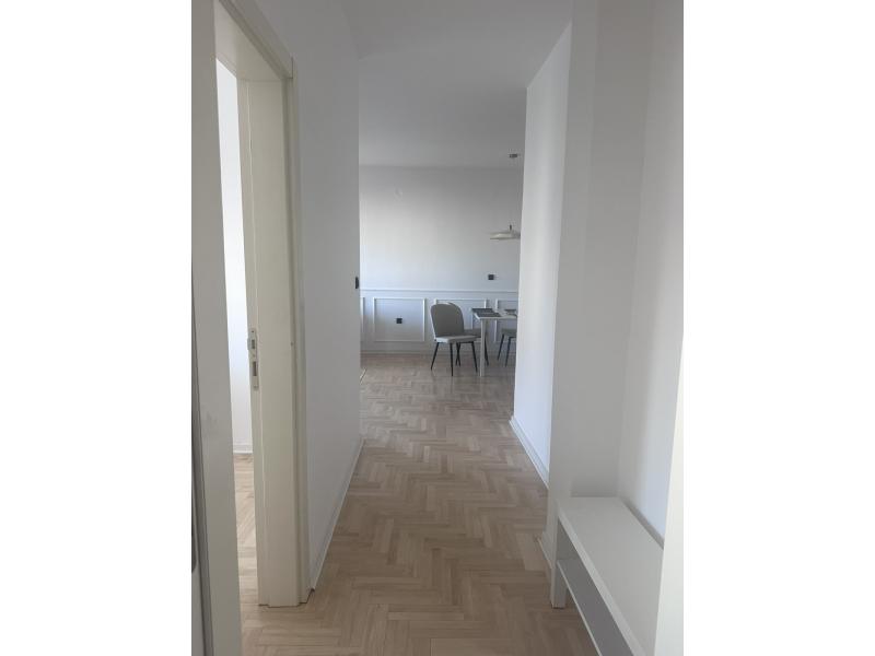 Nekretnine - Stanovi - 3-КОМНАТНАЯ КВАРТИРА, 68 м²