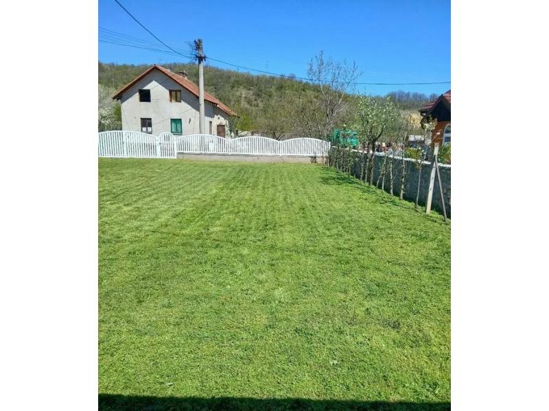 Недвижимость - Дома, дачи и виллы - ДОМ В БЕРЗОЙ ПАЛАНКЕ, 50 м²